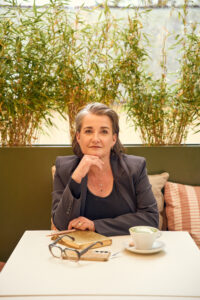 Inlovie Nadine Houssin